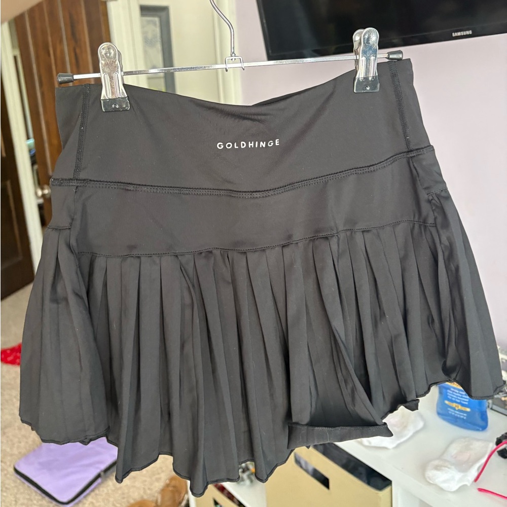 Classic Black Pleated Mini Skirt - Picture 2 of 3